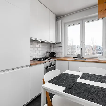 Apartment Sewastopolska 4 By Homeprime Warschau